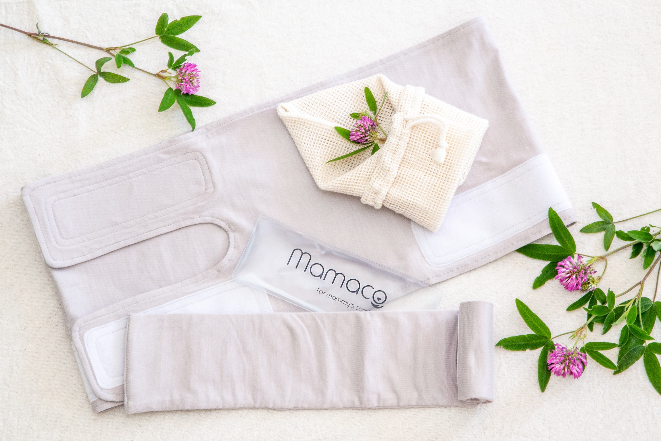 MAMACO Soft bandage with a gel pouch